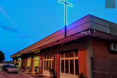 Valenzano, la chiesa � in un supermercato: �Pericolosa, scomoda e rumorosa�